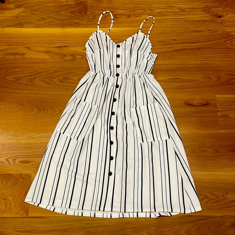 White Light Summer Dress, Very Gently Used